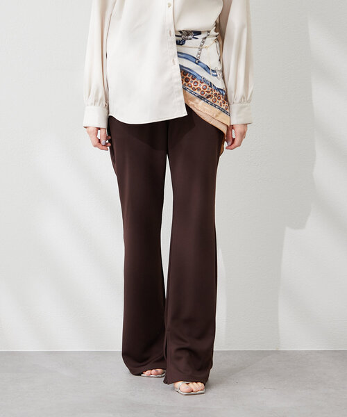 Remind me and forever（リマインドミーアンドフォーエバー）の「【@kana__18sセレクト】-3kg裾スリットフレアーパンツ（その他パンツ・レディース・ブラック/ダークブラウン/ブラウン/スミクロ・LARGE/MEDIUM）」の8枚目の写真
