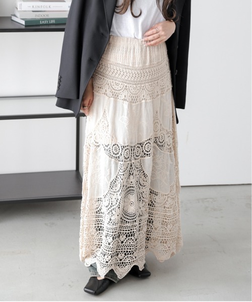 AMELY(エミリー)の「クロシェ編みフレアスカート(スカート・レディース・ホワイト/ベージュ・フリー)」の15枚目の写真