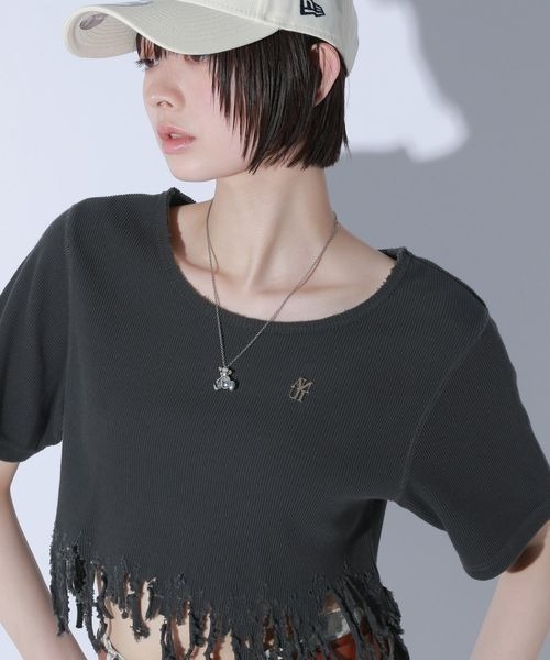 Anui（アニュイ）の「【UNISEX/選べる着丈】ダメージルーズテレコTシャツ（Tシャツ/カットソー・レディース・オフホワイト/スミクロ・SMALL/MEDIUM）」の16枚目の写真