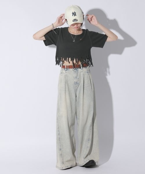 Anui（アニュイ）の「【UNISEX/選べる着丈】ダメージルーズテレコTシャツ（Tシャツ/カットソー・レディース・オフホワイト/スミクロ・SMALL/MEDIUM）」の19枚目の写真