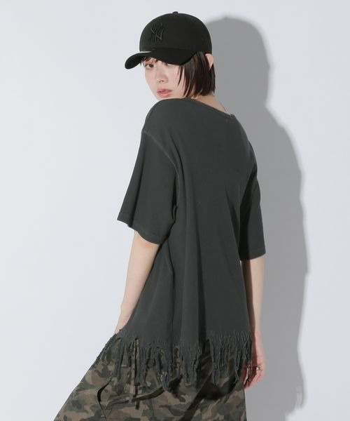 Anui（アニュイ）の「【UNISEX/選べる着丈】ダメージルーズテレコTシャツ（Tシャツ/カットソー・レディース・オフホワイト/スミクロ・SMALL/MEDIUM）」の22枚目の写真