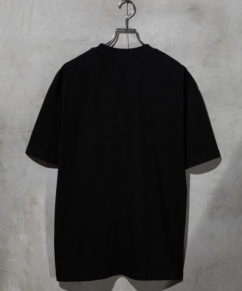 WEARSTAND(ウェアスタンド)の「【WEARSTAND/ウェアスタンド】 One Point Embroidery T-Shirt (HEART) / ワンポイント刺繍Tシャツ(HEART)(Tシャツ/カットソー・メンズ・ブラック/ホワイト・LARGE/MEDIUM/X-LARGE)」の3枚目の写真