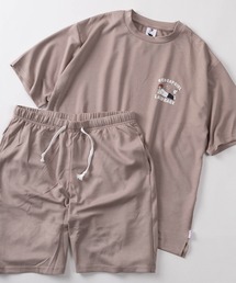 Red Cap Girl（レッドキャプガール）の「【70】【Red Cap Girl／レッドキャップガール】ガール＆ロゴ ワンポイント ポンチリラックスルームウェア/上下セットアップ/Tシャツ＆ショートパンツ/2点セット/推し活（ルームウェア/パジャマ）」