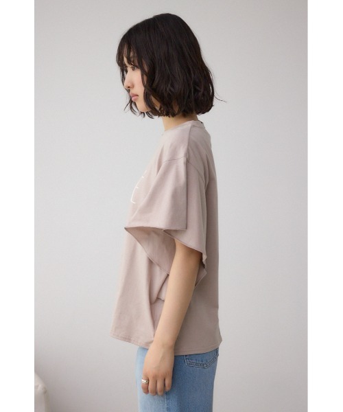 AZUL by moussy(アズールバイマウジー)の「ラッフルスリーブロゴTシャツ(Tシャツ/カットソー・レディース・チャコールグレー/ブラック/ライトベージュ/ホワイト・FREE)」の22枚目の写真