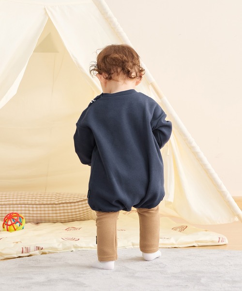 combimini(コンビミニ)の「カノコ裏起毛BIGボディTシャツ(セーラーライン)(Tシャツ/カットソー・キッズ・ネイビー/ライトベージュ・70-80)」の9枚目の写真