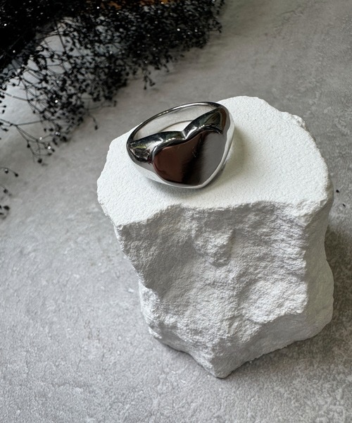 Rechic（リシック）の「ニュアンスハートリング（リング・レディース・シルバー・FREE）」の5枚目の写真