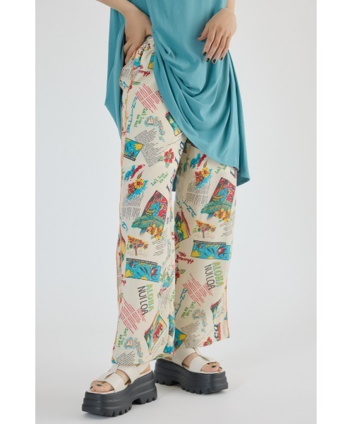 RODEO CROWNS WIDE BOWL（ロデオクラウンズワイドボウル）の「アロハサイドラインパンツ（その他パンツ・レディース・ホワイト系その他/レッド系その他/ブラック系その他・FREE）」の2枚目の写真