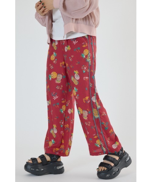 RODEO CROWNS WIDE BOWL（ロデオクラウンズワイドボウル）の「アロハサイドラインパンツ（その他パンツ・レディース・ホワイト系その他/レッド系その他/ブラック系その他・FREE）」の15枚目の写真