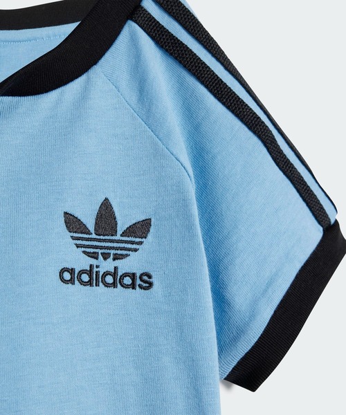 adidas（アディダス）の「スリーストライプス Tシャツ キッズ / アディダスオリジナルス adidas Originals（Tシャツ/カットソー・キッズ・ブルー・90/100/80/70/60）」の3枚目の写真