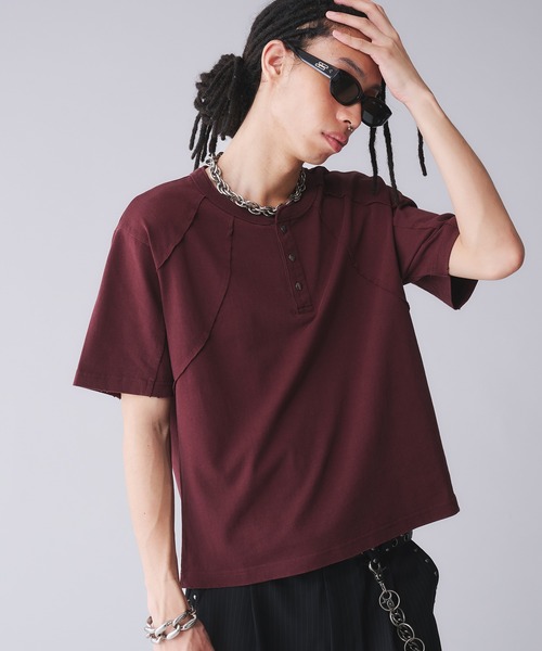 ANDER HUNK（アンダーハンク）の「Metal Henry neck T-shirt /メタルヘンリーネックTシャツ（Tシャツ/カットソー・メンズ・その他/ブラック/グレー/ブラウン・SMALL/MEDIUM/LARGE）」の7枚目の写真