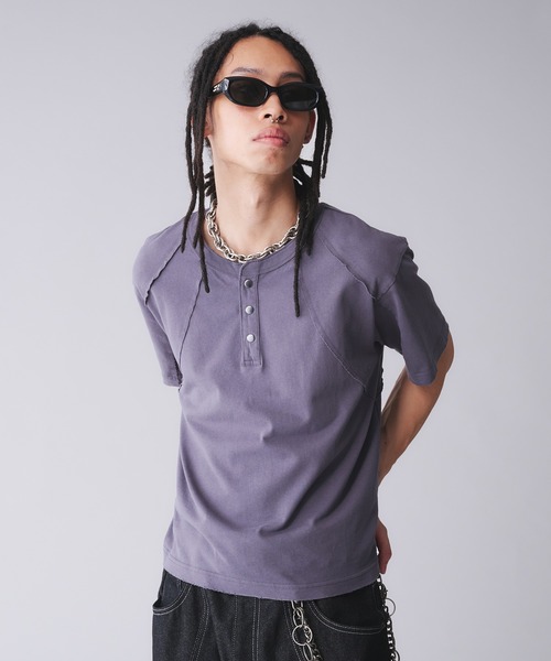 ANDER HUNK（アンダーハンク）の「Metal Henry neck T-shirt /メタルヘンリーネックTシャツ（Tシャツ/カットソー・メンズ・その他/ブラック/グレー/ブラウン・SMALL/MEDIUM/LARGE）」の12枚目の写真