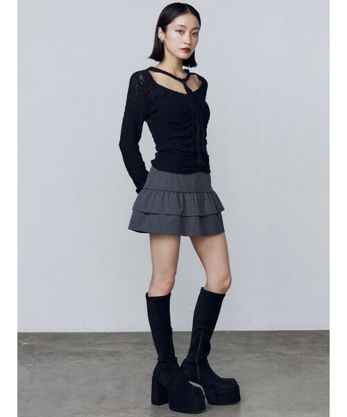 EMODA(エモダ)の「ティアードフリルミニスカート(スカート・レディース・グレー/ブラウン・MEDIUM/SMALL)」の22枚目の写真