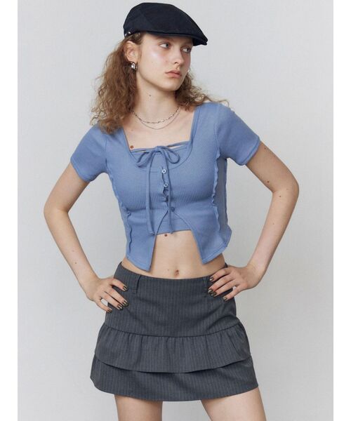 EMODA(エモダ)の「ティアードフリルミニスカート(スカート・レディース・グレー/ブラウン・MEDIUM/SMALL)」の5枚目の写真