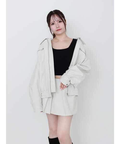 EATME（イートミー）の「ヴィンテージライクフェイクレザーブルゾン（ブルゾン・レディース・ブラウン/グレー/アイボリー・FREE）」の7枚目の写真