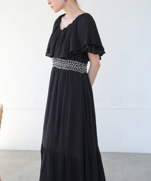 Bab(バブ)の「【S・Mサイズ展開】レーヨンクレープスモッキングワンピース(ワンピース・レディース・ブラック/アイボリー・MEDIUM/SMALL)」の12枚目の写真