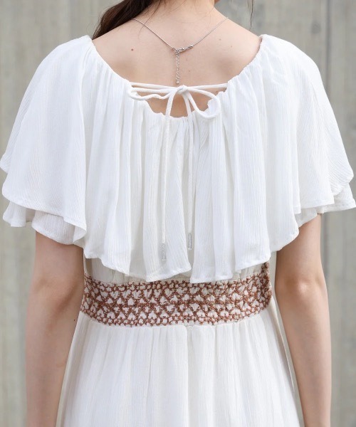 Bab(バブ)の「【S・Mサイズ展開】レーヨンクレープスモッキングワンピース(ワンピース・レディース・ブラック/アイボリー・MEDIUM/SMALL)」の7枚目の写真