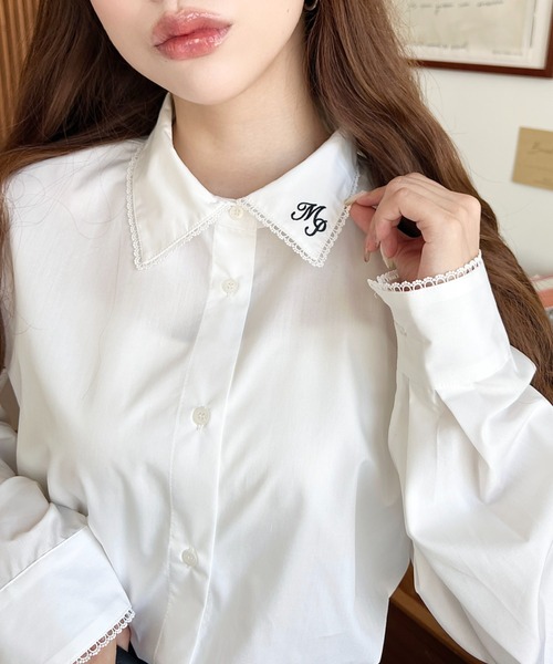 moment+(モーメントプラス)の「衿ワンポイント刺繍ピコレース長袖ブラウス(シャツ/ブラウス・レディース・オフホワイト/ブラック/サックスブルー/ピンク/ネイビー・M/L)」の6枚目の写真