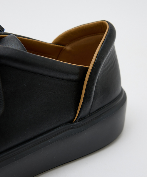 Au BANNISTER(オゥバニスター)の「レースアップスニーカー(スニーカー・レディース・ブラック/アイボリー/ピンク/ベージュ・36/37/39/35/38)」の10枚目の写真