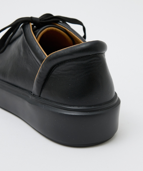 Au BANNISTER(オゥバニスター)の「レースアップスニーカー(スニーカー・レディース・ブラック/アイボリー/ピンク/ベージュ・36/37/39/35/38)」の11枚目の写真