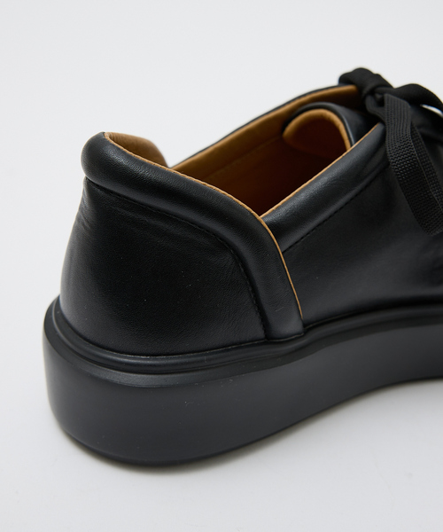 Au BANNISTER(オゥバニスター)の「レースアップスニーカー(スニーカー・レディース・ブラック/アイボリー/ピンク/ベージュ・36/37/39/35/38)」の13枚目の写真