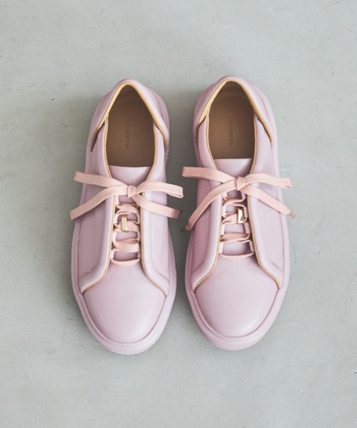 Au BANNISTER(オゥバニスター)の「レースアップスニーカー(スニーカー・レディース・ブラック/アイボリー/ピンク/ベージュ・36/37/39/35/38)」の4枚目の写真