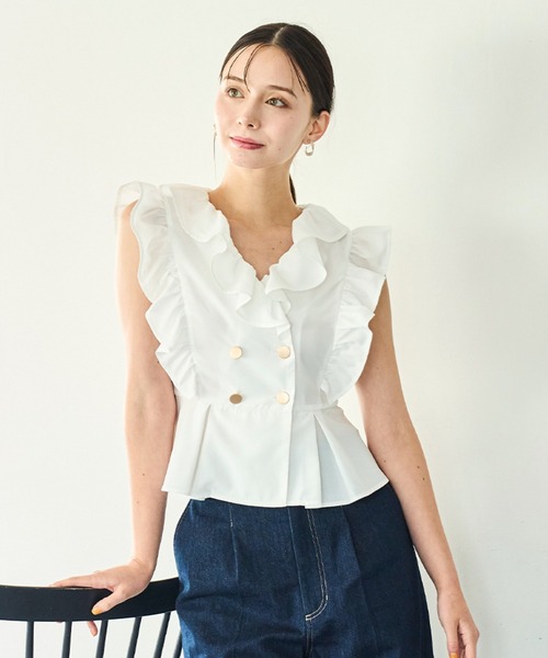 31 Sons de mode(トランテアン ソン ドゥ モード)の「2025秋冬新作 フリルペプラムブラウス(シャツ/ブラウス・レディース・ブラウン/イエロー/ホワイト・フリ-)」の1枚目の写真