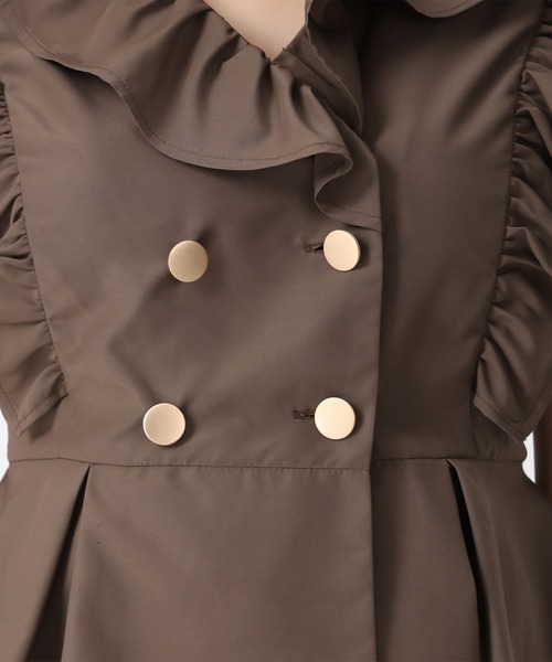 31 Sons de mode(トランテアン ソン ドゥ モード)の「2025秋冬新作 フリルペプラムブラウス(シャツ/ブラウス・レディース・ブラウン/イエロー/ホワイト・フリ-)」の21枚目の写真