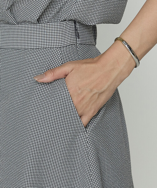 COMME CA（コムサ）の「シアーサッカーギンガム フレアスカート（スカート・レディース・ホワイト×ブラック・11号/9号）」の10枚目の写真