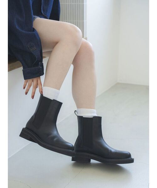 Ungrid(アングリッド)の「サイドゴアショートブーツ(ブーツ・レディース・ブラック・L/M/S)」の12枚目の写真