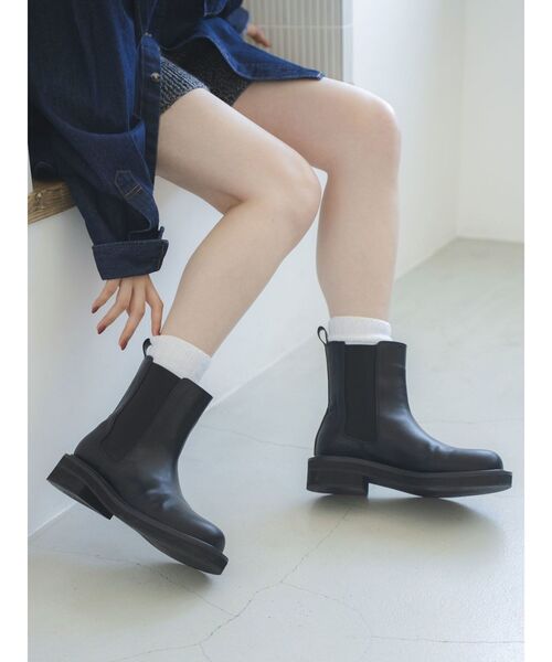 Ungrid(アングリッド)の「サイドゴアショートブーツ(ブーツ・レディース・ブラック・L/M/S)」の1枚目の写真