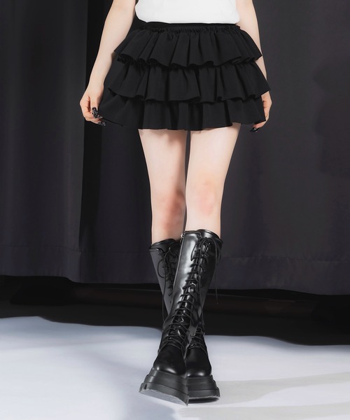 17HR（セブンティーンアワーズ）の「3段フリルミニスカート（スカート・レディース・ブラック/グレー・FREE）」の4枚目の写真