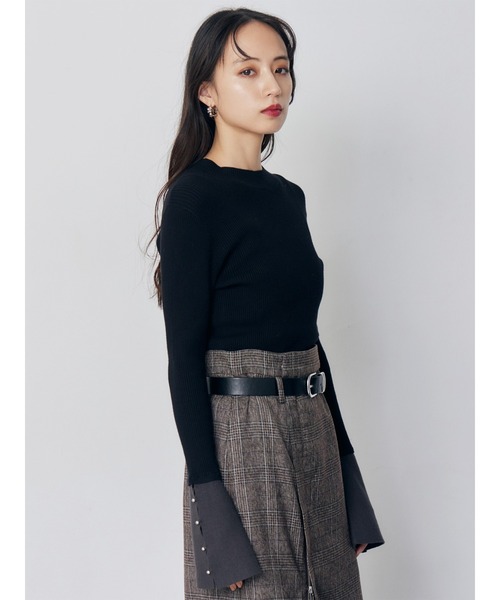 MURUA（ムルーア）の「フレアスリーブアクセントニット（ニット/セーター・レディース・ブラック/アイボリー/グリーン/ブラウン/ホワイト/グレー・FREE）」の8枚目の写真