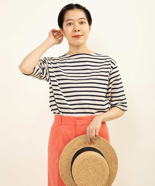 CHILD WOMAN（チャイルドウーマン）の「16/2空紡糸ボーダー チェリー刺繍5分袖プルオーバー（Tシャツ/カットソー・レディース・ブルー/アイボリー/ネイビー/レッド・FREE）」の2枚目の写真