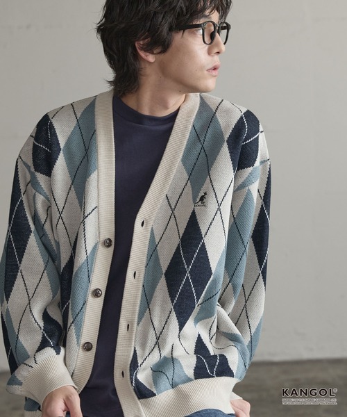 KANGOL(カンゴール)の「KANGOL/カンゴール 別注 ロゴ ワンポイント刺繍 デザインアソートシームポケットルーズニットカーディガン(カーディガン/ボレロ・メンズ・ブラック系/チャコール/ブラウン/アイボリー/ネイビー系・L/M)」の11枚目の写真