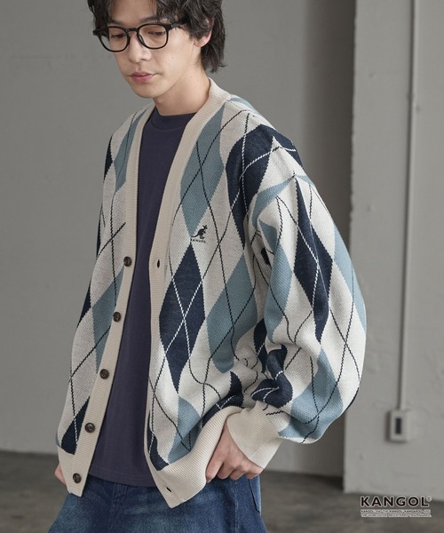 KANGOL(カンゴール)の「KANGOL/カンゴール 別注 ロゴ ワンポイント刺繍 デザインアソートシームポケットルーズニットカーディガン(カーディガン/ボレロ・メンズ・ブラック系/チャコール/ブラウン/アイボリー/ネイビー系・L/M)」の12枚目の写真