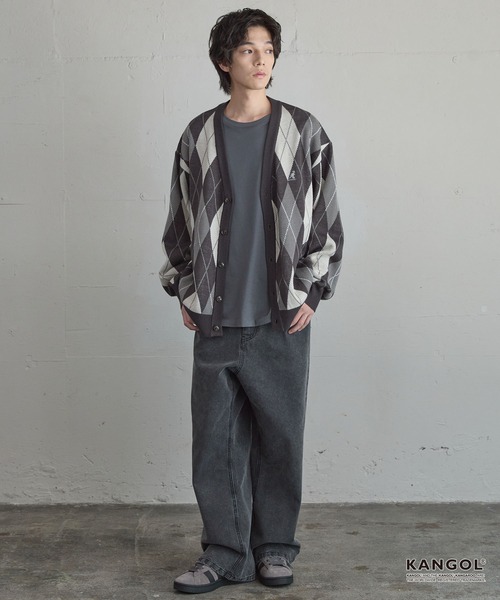 KANGOL(カンゴール)の「KANGOL/カンゴール 別注 ロゴ ワンポイント刺繍 デザインアソートシームポケットルーズニットカーディガン(カーディガン/ボレロ・メンズ・ブラック系/チャコール/ブラウン/アイボリー/ネイビー系・L/M)」の18枚目の写真