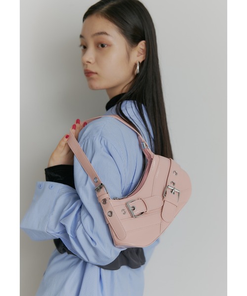 SEN TOKYO(セントーキョー)の「ベルトデザイン コンパクトショルダーバッグ(ショルダーバッグ・レディース・シルバー/ブラック/ホワイト/ピンク・FREE)」の19枚目の写真