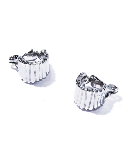 IRIS47（イリスフォーセブン）の「【IRIS 47】metis earring/メティス イヤリング（イヤリング・レディース・ゴールド/シルバー・FREE）」の4枚目の写真