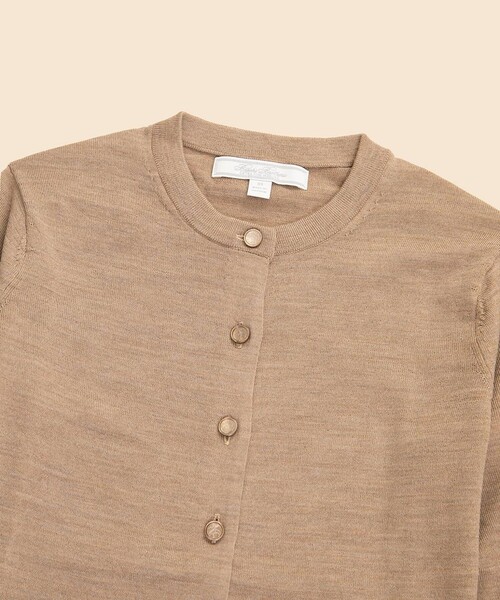 BROOKS BROTHERS(ブルックスブラザーズ)の「メリノウール クルーネックカーディガン(カーディガン/ボレロ・レディース・アイボリー/グレー/ダークグリーン/レッド/キャメル・X-SMALL/SMALL/LARGE/MEDIUM)」の13枚目の写真