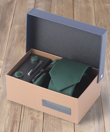 ZIP FIVE（ジップファイブ）の「老舗英国ブランド シルク100% メンズ スーツ ギフト箱4点セット（ネクタイ）」