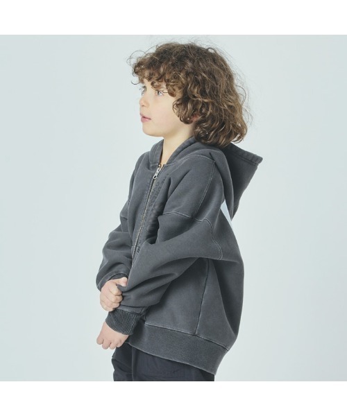 Smoothy(スムージー)の「Smoothy Pigment Zip parka / スムージー ピグメントジップパーカー(パーカー・キッズ・ブラック/オレンジ・MEDIUM/LARGE/X-LARGE)」の1枚目の写真