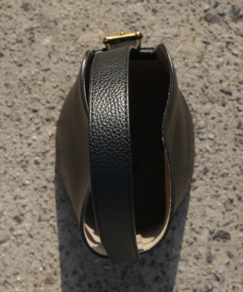 CLANE（クラネ）の「J&M DAVIDSON for CLANE QUIVER BUCKET MINI（ハンドバッグ・レディース・ブラック・F）」の2枚目の写真