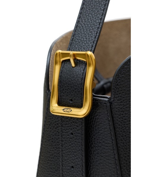 CLANE（クラネ）の「J&M DAVIDSON for CLANE QUIVER BUCKET MINI（ハンドバッグ・レディース・ブラック・F）」の8枚目の写真