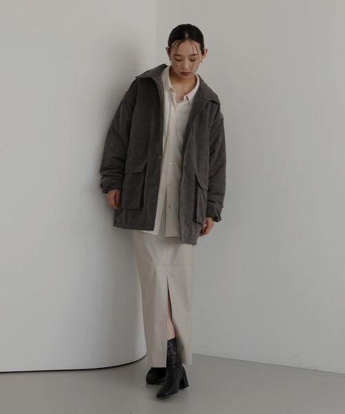 hellam(へラム)の「ピーチスキン中綿ペプラムジャケット(その他アウター・レディース・ブラック/アイボリー/ブラウン/チャコール・FREE)」の17枚目の写真