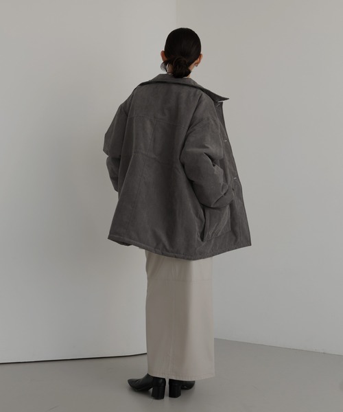 hellam(へラム)の「ピーチスキン中綿ペプラムジャケット(その他アウター・レディース・ブラック/アイボリー/ブラウン/チャコール・FREE)」の18枚目の写真