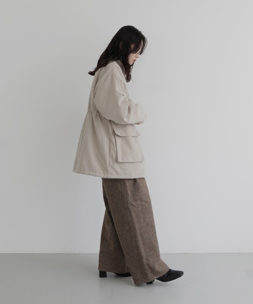 hellam(へラム)の「ピーチスキン中綿ペプラムジャケット(その他アウター・レディース・ブラック/アイボリー/ブラウン/チャコール・FREE)」の15枚目の写真