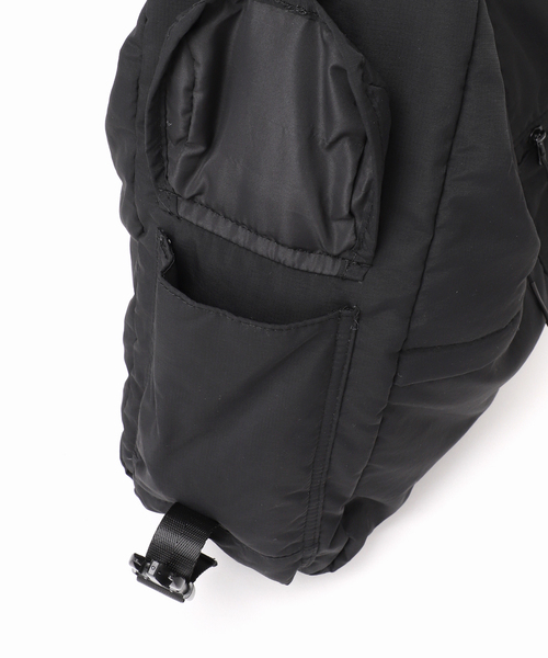 B.C STOCK（ベーセーストック）の「【fellowww / フェロー】別注 NEW パッファー ショルダーバッグ（ショルダーバッグ・メンズ・ライトイエロー/ブラック・FREE）」の10枚目の写真