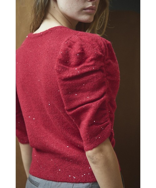 Estella.K(エステラケー)の「Mira Knit Cardigan スパンコールボリュームスリーブニットカーディガン(カーディガン/ボレロ・レディース・ブラック/レッド/イエロー・FREE)」の9枚目の写真