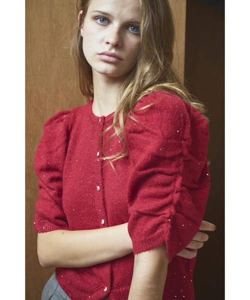Estella.K(エステラケー)の「Mira Knit Cardigan スパンコールボリュームスリーブニットカーディガン(カーディガン/ボレロ・レディース・ブラック/レッド/イエロー・FREE)」の6枚目の写真