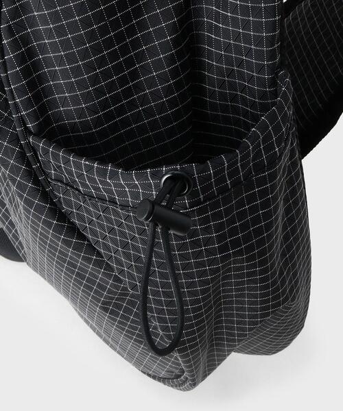 THE SHOP TK （ザ ショップ ティーケー ）の「トライアングルショルダーバッグ（ショルダーバッグ・メンズ・ブラック系1/ブラック・00）」の15枚目の写真